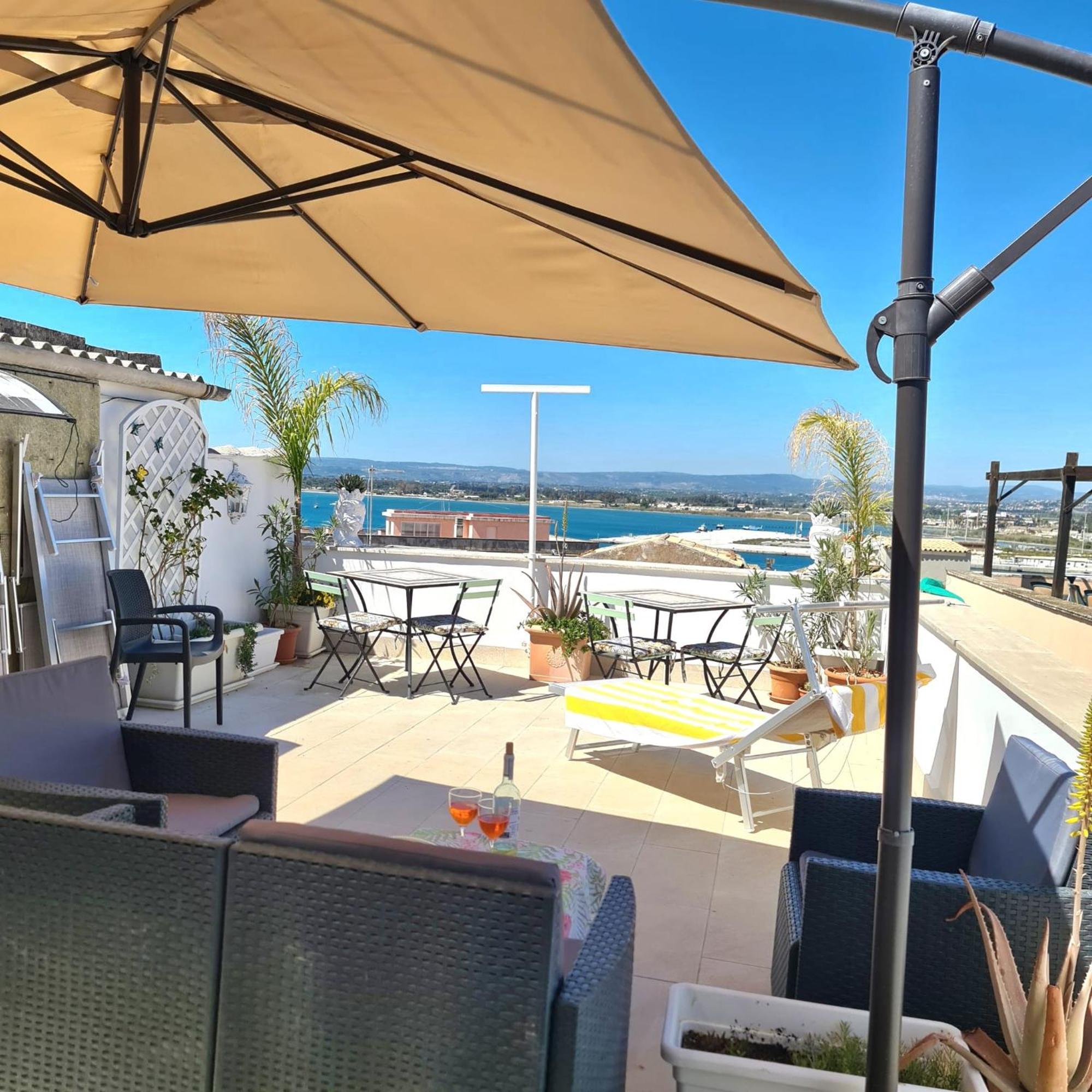 Casa Daphne Di Ortigia Apartment Syracuse ภายนอก รูปภาพ