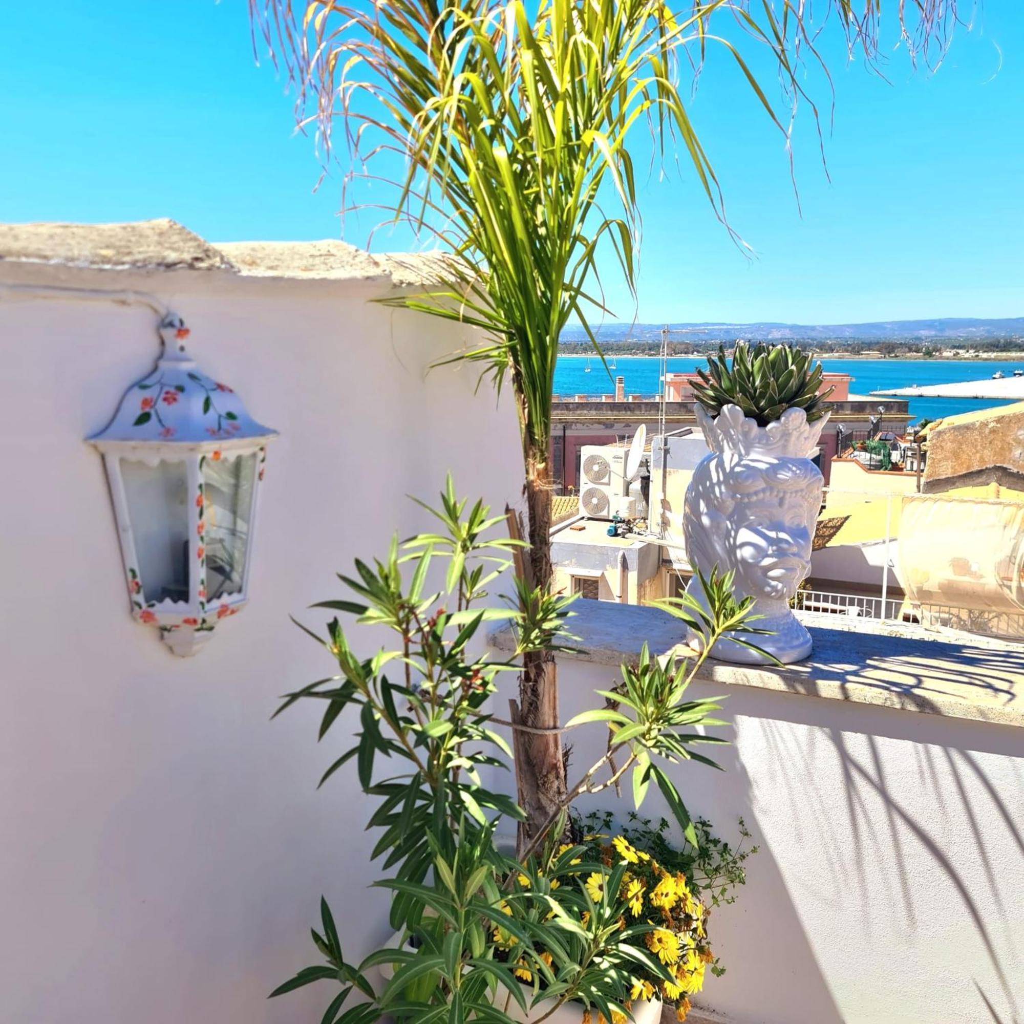Casa Daphne Di Ortigia Apartment Syracuse ภายนอก รูปภาพ